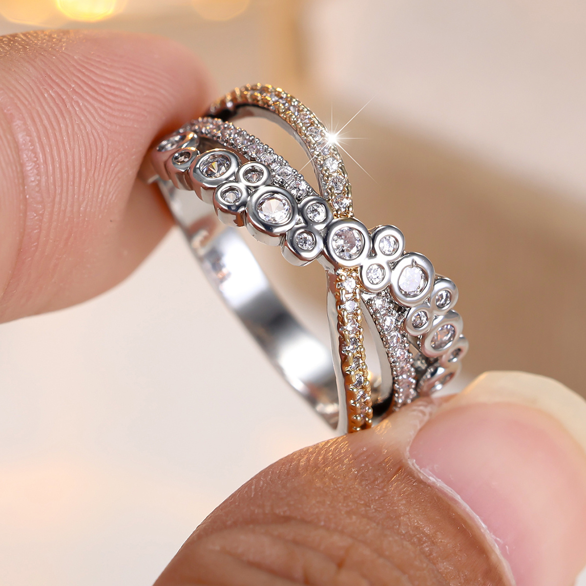 Elegant Cross-Style Ring with Synthetic Zirconia